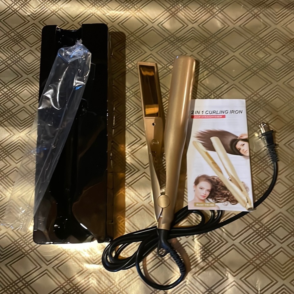 Never used 2 in 1 curler/straightener